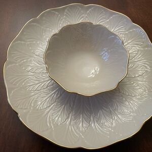 Lenox Cream and Gold Scalloped Serving Dip Bowl Platter